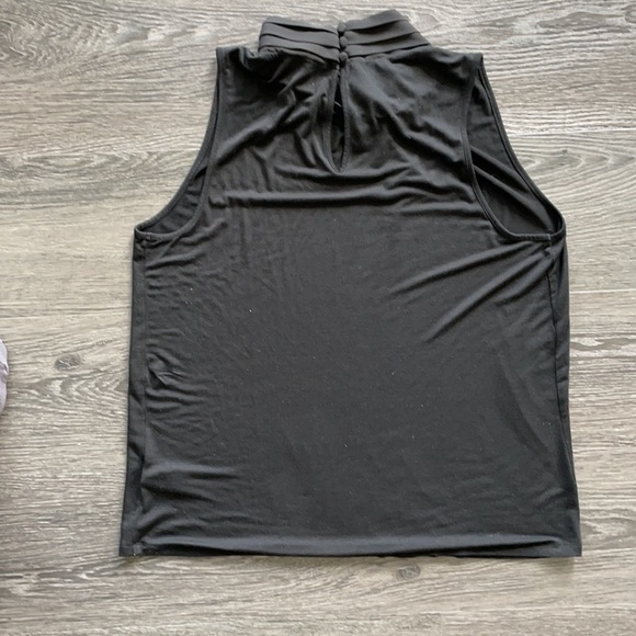 Sz L Pointelle black high collared dressy tank EUC - Picture 4 of 8